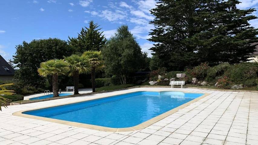 Vakantiehuis voor 4 personen, with terras and tuin as well as zwembad - 1