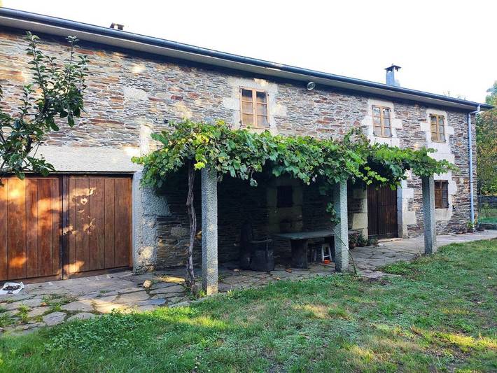 Casa de vacaciones para 10 personas, con jardín además de piscina y vistas - 1