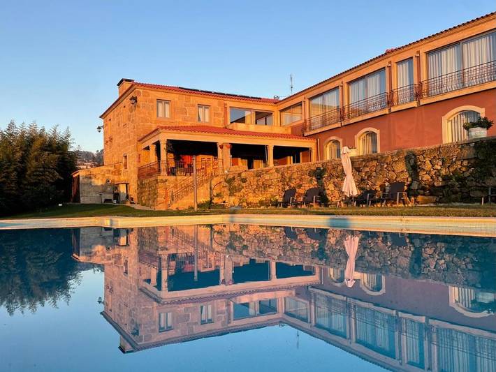 Casa rural para 3 pessoas, com Varanda e Terraço e ainda Jardim and Piscina em Marco de Canaveses