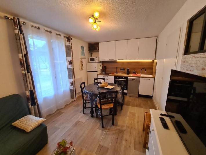 Gîte pour 4 personnes, avec jardin ainsi que vue et piscine à Bielle (Pyrénées-Atlantiques) - 4