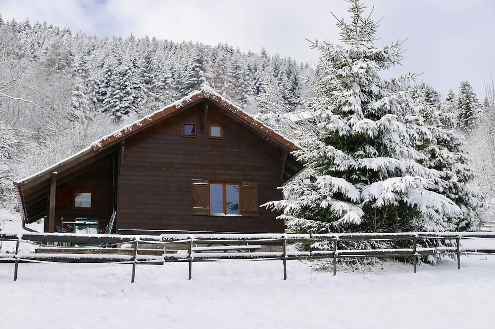 Chalet de la Chaume with ridge views in Plainfaing, Parc naturel régional des Ballons des Vosges
