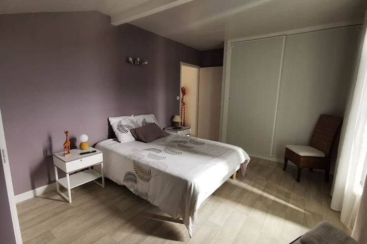 Maison plein sud proche de l'océan avec piscine et vue sur montagnes - 8 pers. in Boucau, Région de Bayonne
