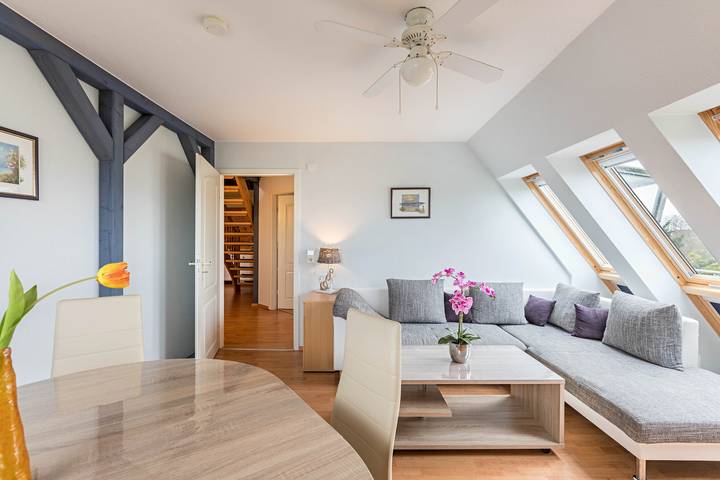 Ganze Wohnung, Ferienwohnung "Haus Liberty 2" mit Balkon, Gemeinschaftsgarten und Wlan in Büsum, Kreis Dithmarschen