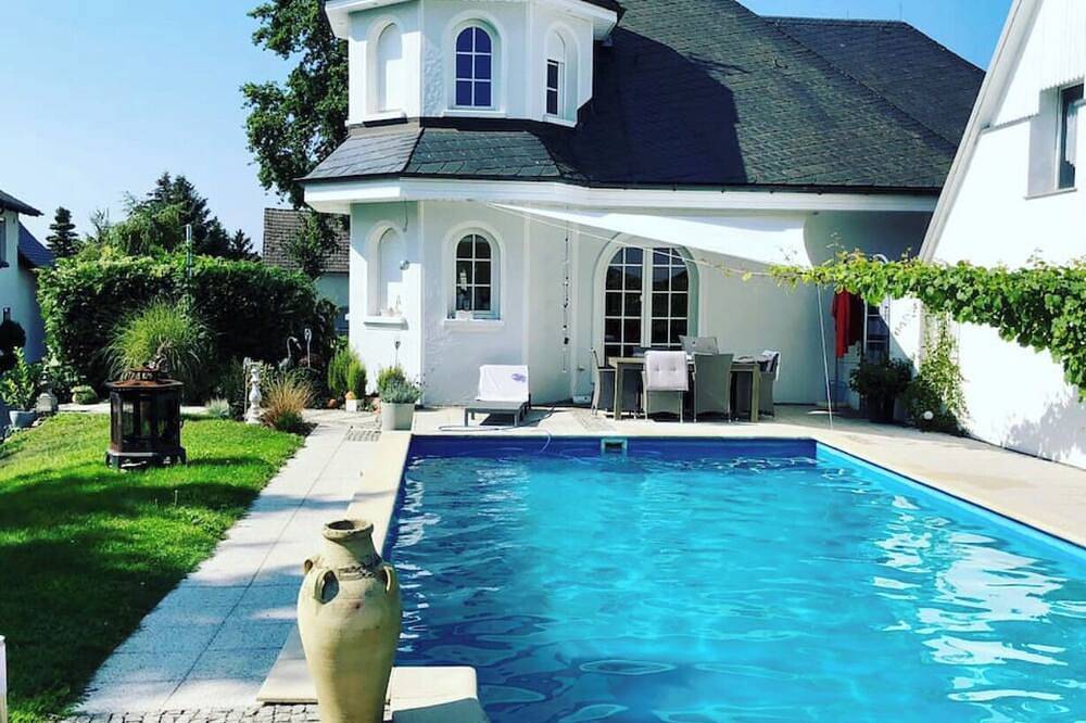 Ganze Wohnung, Lovely Flat nearby Dresden (Pool) in Naturpark niederlausitzer heidelandschaft (Brandenburg)