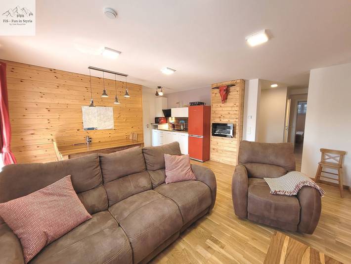 Ferienwohnung für 8 Personen, mit Balkon und Garten sowie Ausblick in Tauplitz