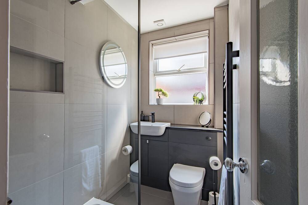 Entire apartment, The Bay, Folkestone Kent in Folkestone, Kent