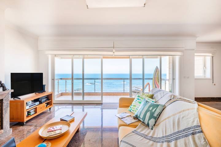 Gîte pour 6 personnes, avec Balcon et Terrasse dans A Ver-o-Mar