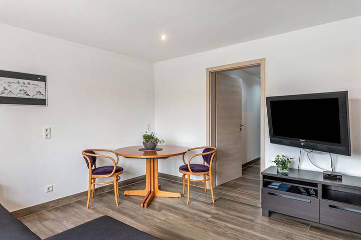 Ganze Wohnung, Apartment 'Fewo Drei Gleichen Nr 2' mit Wlan in Wandersleben, Drei Gleichen