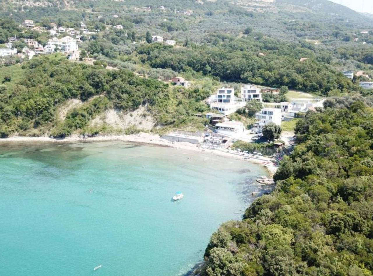 Albergo a gestione familiare per 3 persone con vista oceano in Dulcigno