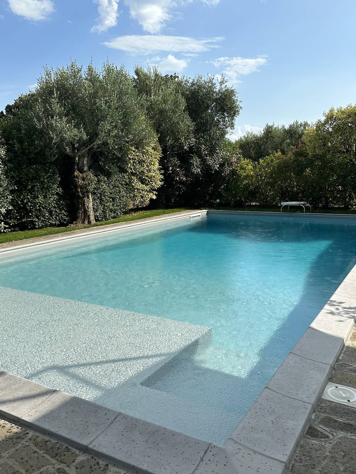 Villa Cavallino nero in Manerba del Garda, Prealpi Gardesane