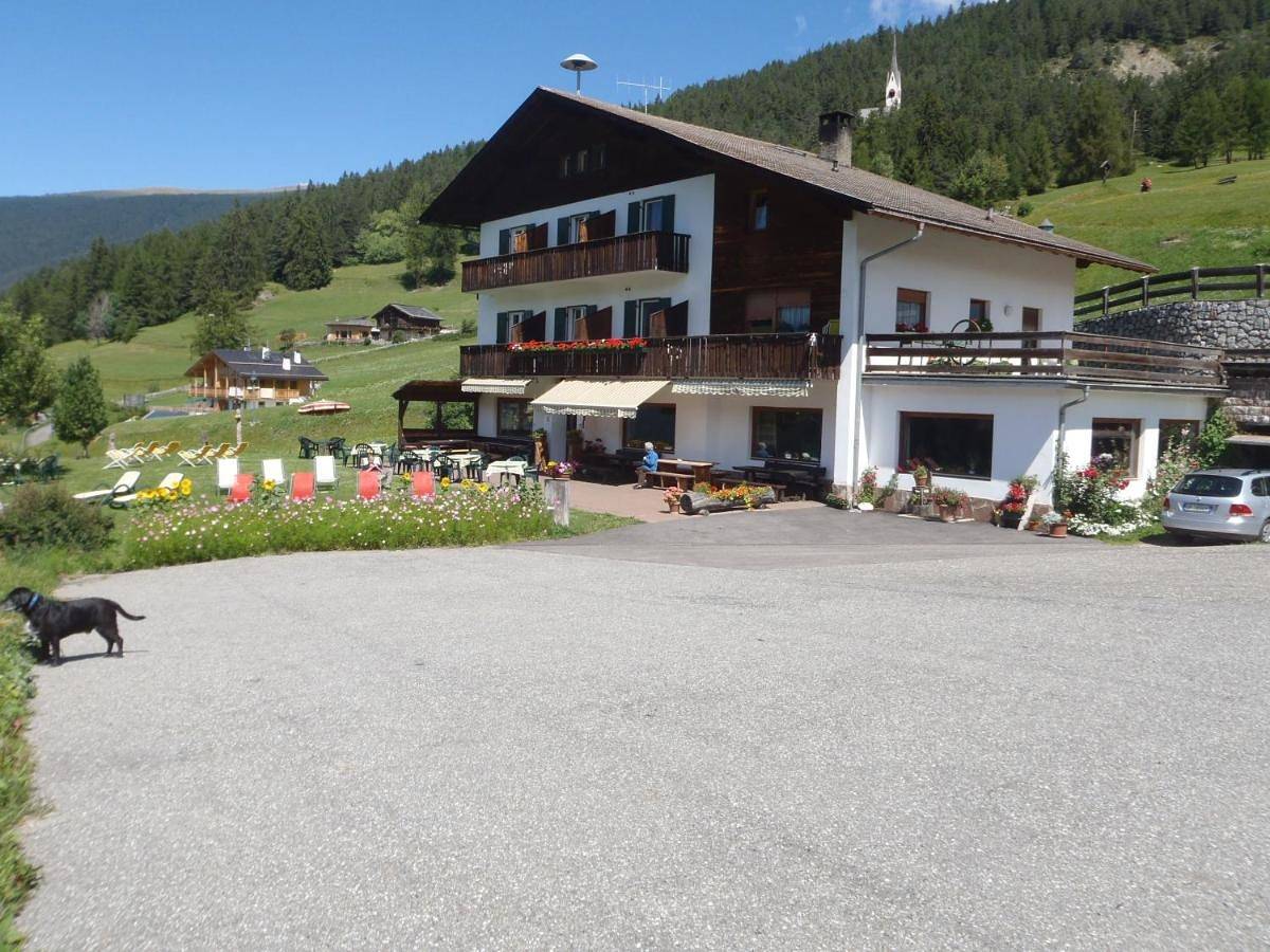 Double Room in San Giacomo (Sankt Ulrich), St. Ulrich in Gröden