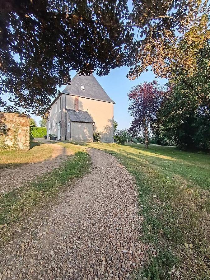 Gîte pour 3 personnes, avec jardin ainsi que vue et terrasse dans Segré-en-Anjou-Bleu - 3