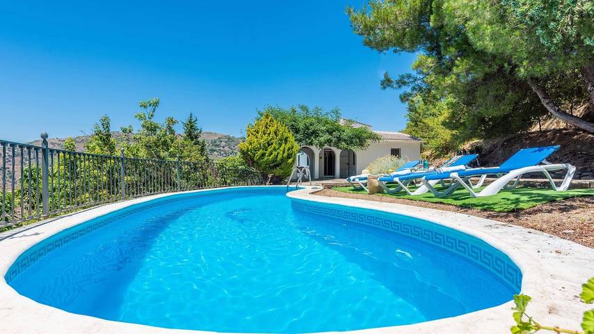 Finca für 6 Personen, mit Pool und Balkon/Terrasse, mit Haustier in Cómpeta - 2