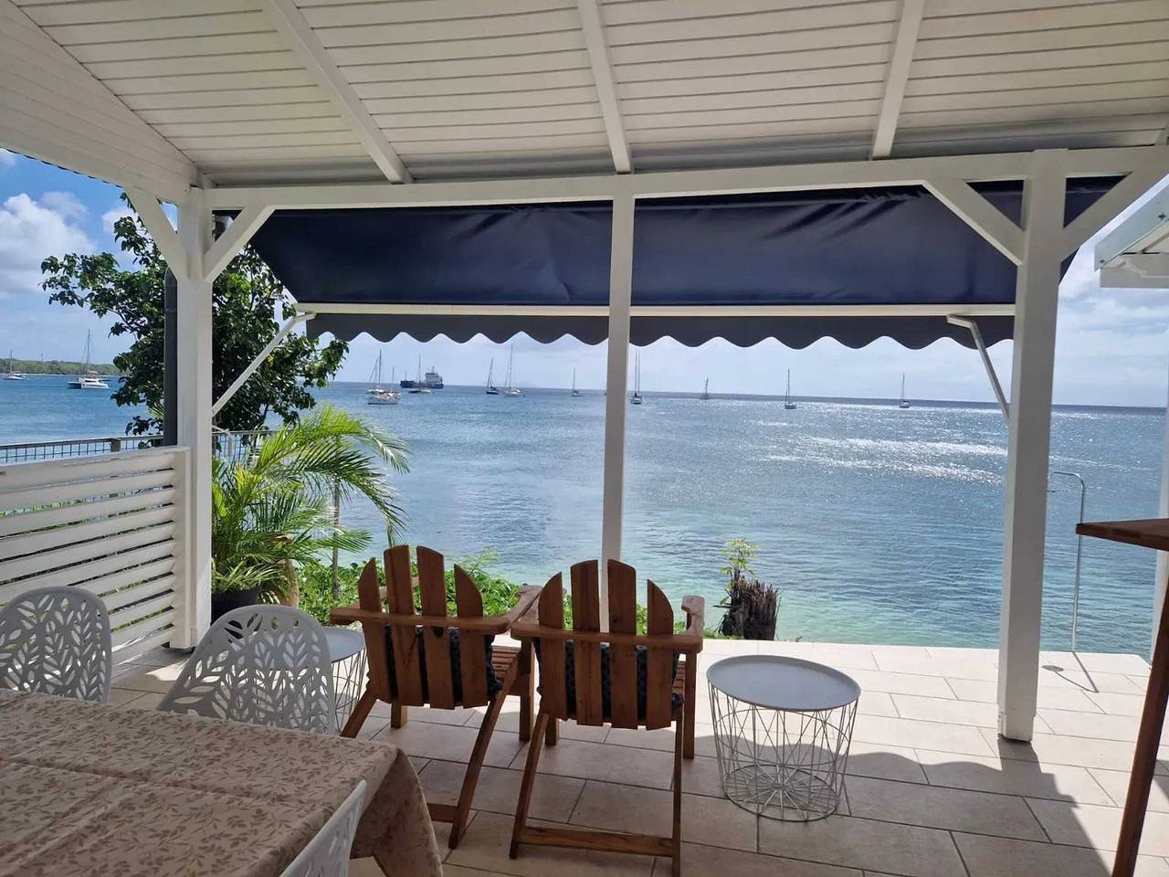 Casa cómoda en Saint Louis, 120 m², vista al mar in Baie-Mahault, Guadalupe