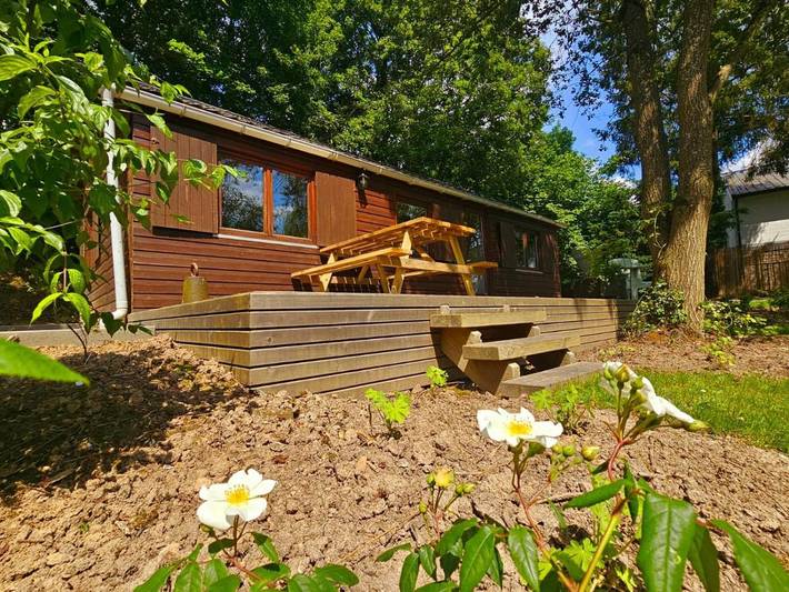 Location de vacances pour 2 personnes, avec jardin et vue ainsi que terrasse et sauna à Dinant - 2
