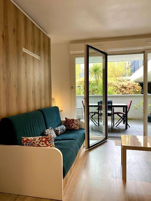 Gîte pour 4 personnes, avec terrasse dans Plage De La Jetee Andernos Les Bains - 2