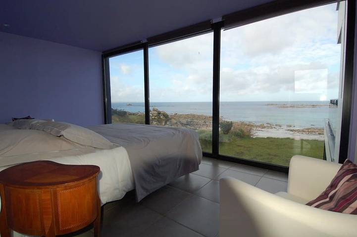 Vaisseau Amiral, sur la plage avec Spa pour 8 personnes in Plouescat, Côte des Légendes