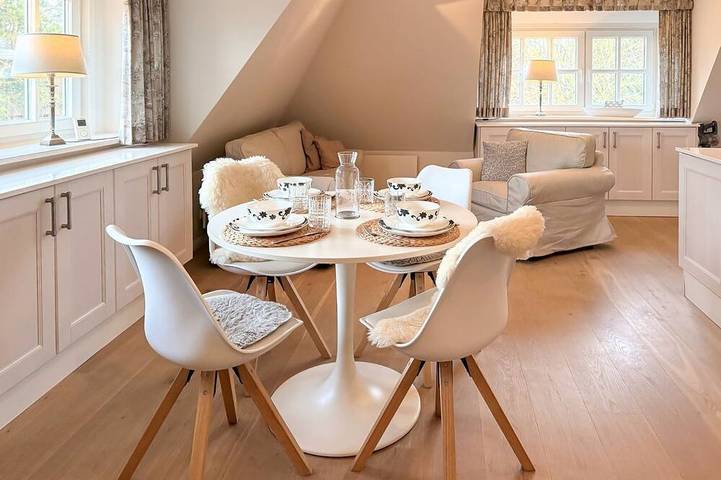Ganze Wohnung, Juwel - Juwel - gemütliche renovierte Maisonettewohnung in Keitum, Sylt (Gemeinde)