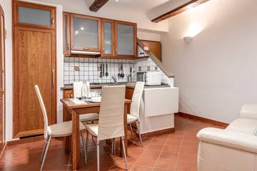 Apartment for 4 People in Florence city center, Florence, Photo 3