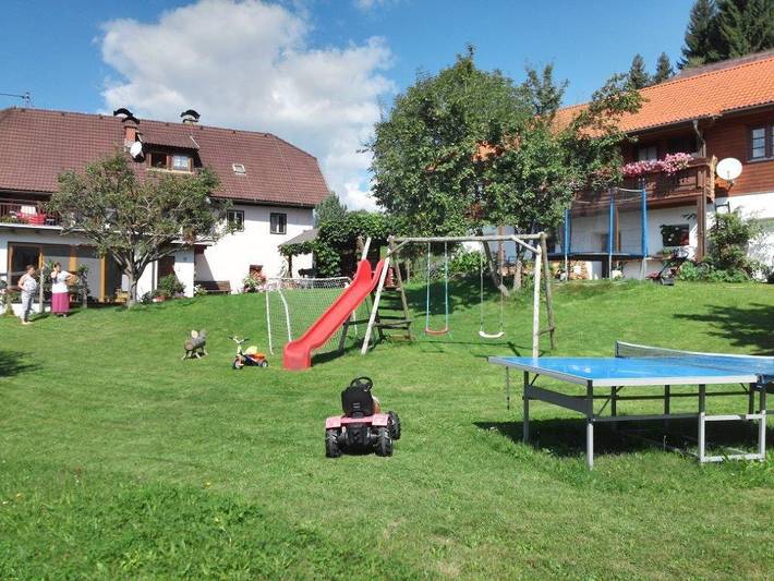 Bauernhaus für 4 Personen, mit Pool und Ausblick sowie Garten - 1