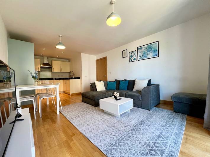 Apartamento vacacional entero, Modern 2-Bed Dartford - Free Parking & Fast WiFi in Dartford, Kent