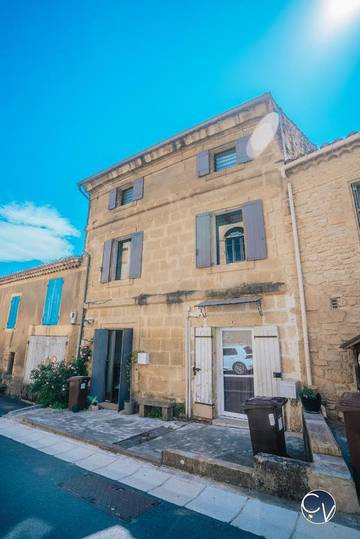 Gîte pour 5 personnes, avec terrasse à Vers-Pont-du-Gard