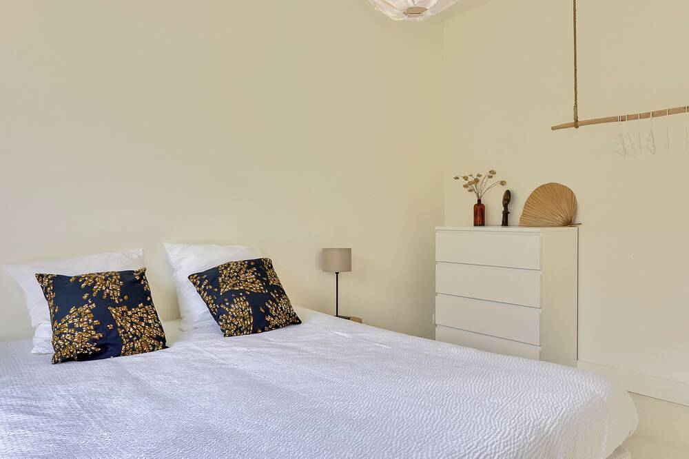 Casa-Confortable-Baño privado-Vista al Jardín-Casa in Gouville-sur-Mer, Coutances y alrededores
