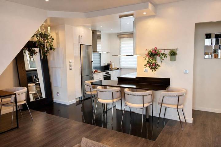 Gîte pour 6 personnes, avec terrasse à Savigny-sur-Orge - 2