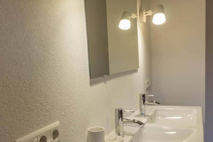 Ferienhaus für 8 Personen, mit Terrasse und Sauna sowie Garten, mit Haustier im Taubertal - 4