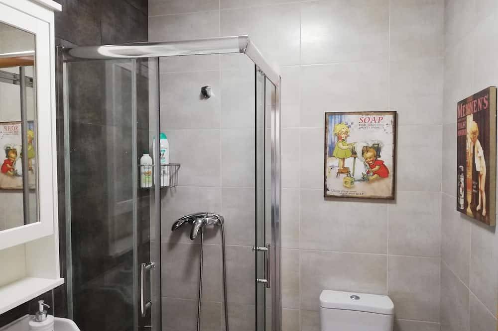 Ganze Wohnung, Apartment mit Wifi ideal, um Santiago de Compostela und Galicien zu kennen in Brión, Costa de Galicia