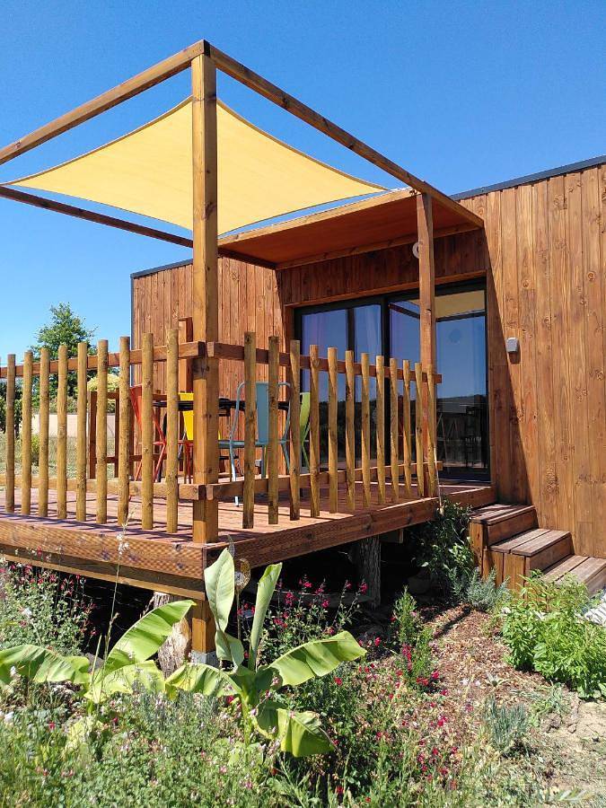Gîte pour 4 personnes, avec Terrasse ainsi que Jardin et Vue à Saint-Palais (Gironde)