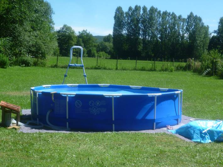 Gîte pour 4 personnes, avec piscine ainsi que jardin et terrasse à Fleurac - 3