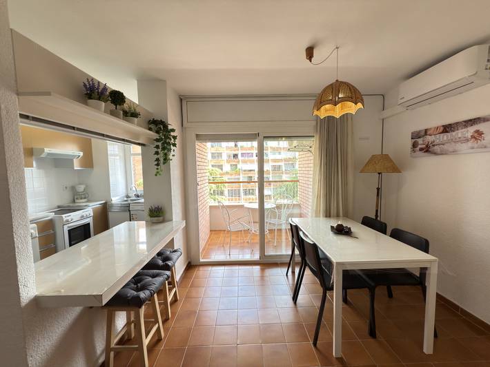 Ferienwohnung für 2 Personen, mit Balkon in Calella - 2
