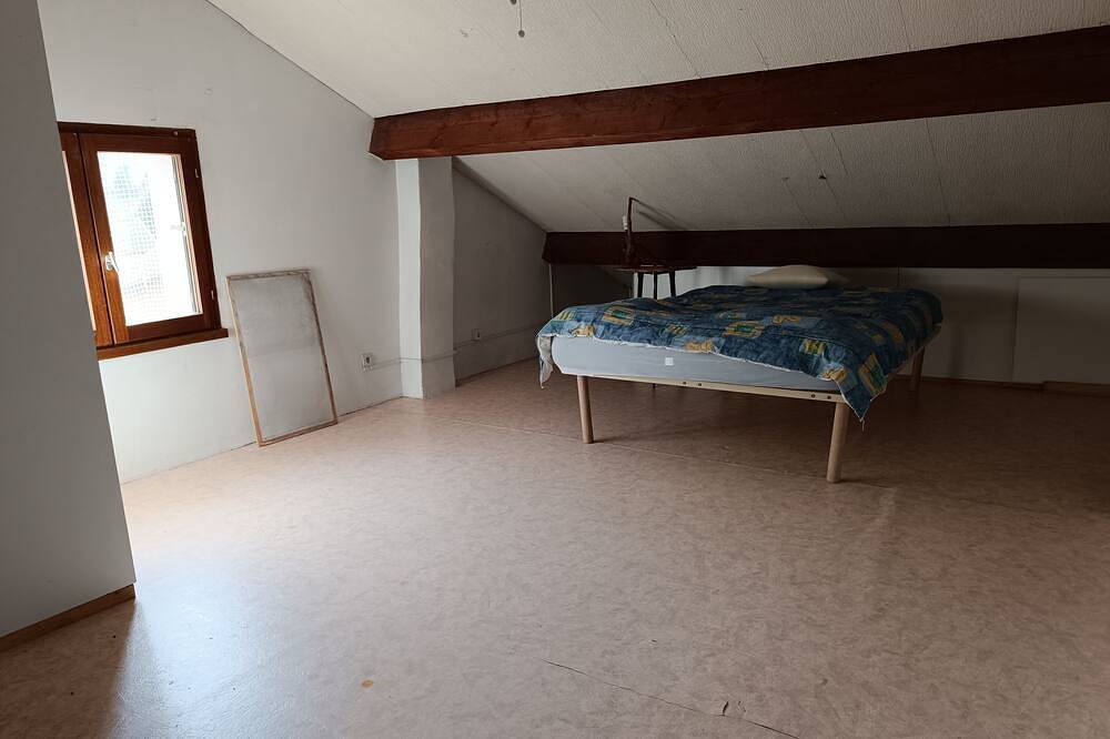 Homestay in Gières, Isère