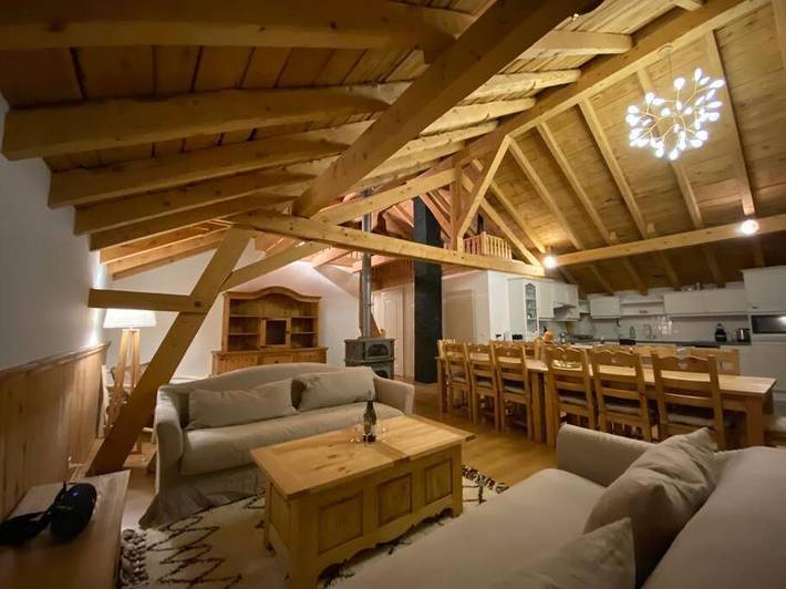 Ferienwohnung für 16 Personen, mit Balkon und Terrasse sowie Garten und Ausblick in Thyon-Les Collons