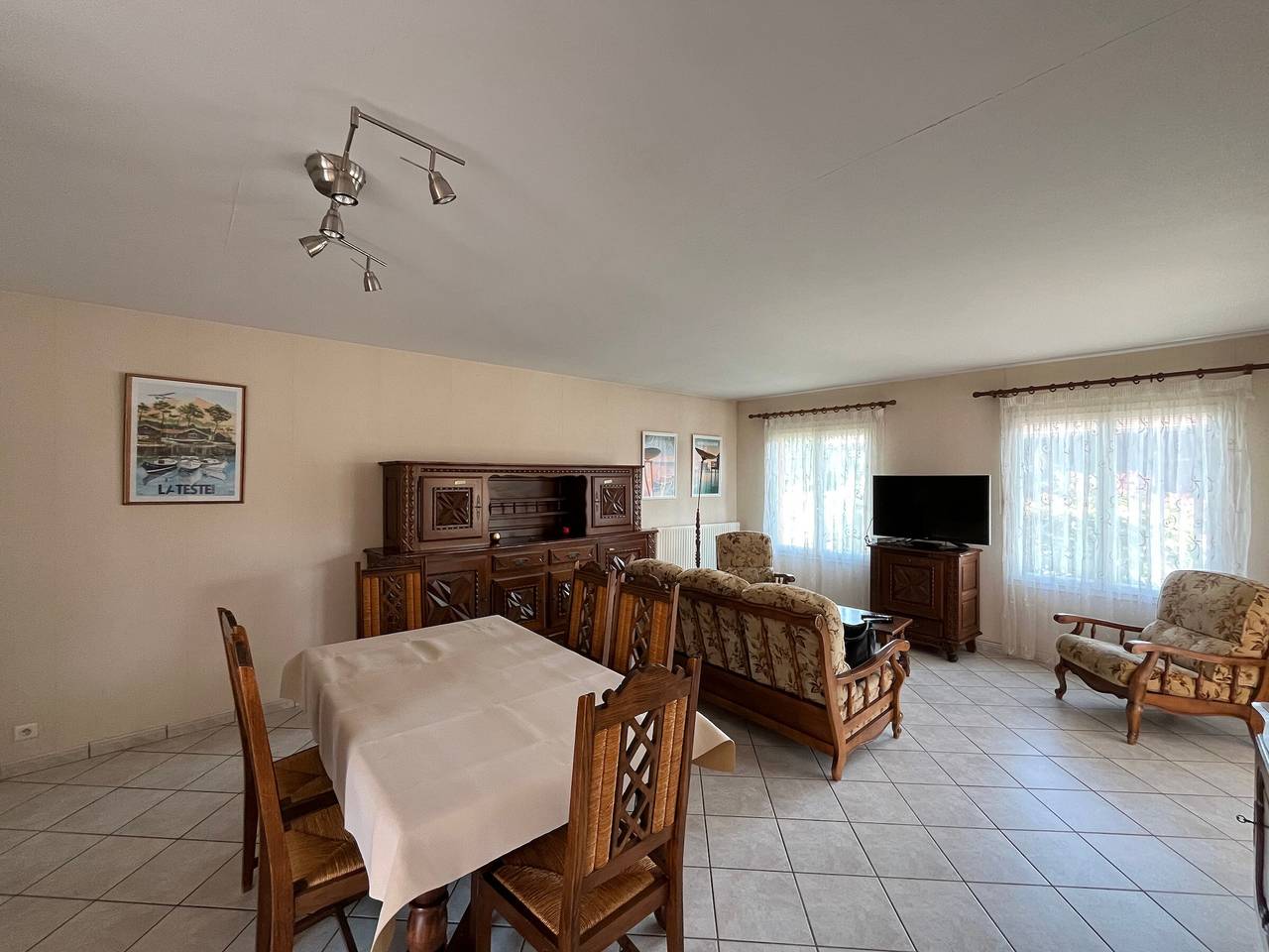 Maison T3 à Arcachon, proche plage et centre, 2 chambres, terrasse avec Bbq in Arcachon, Région d'Arcachon