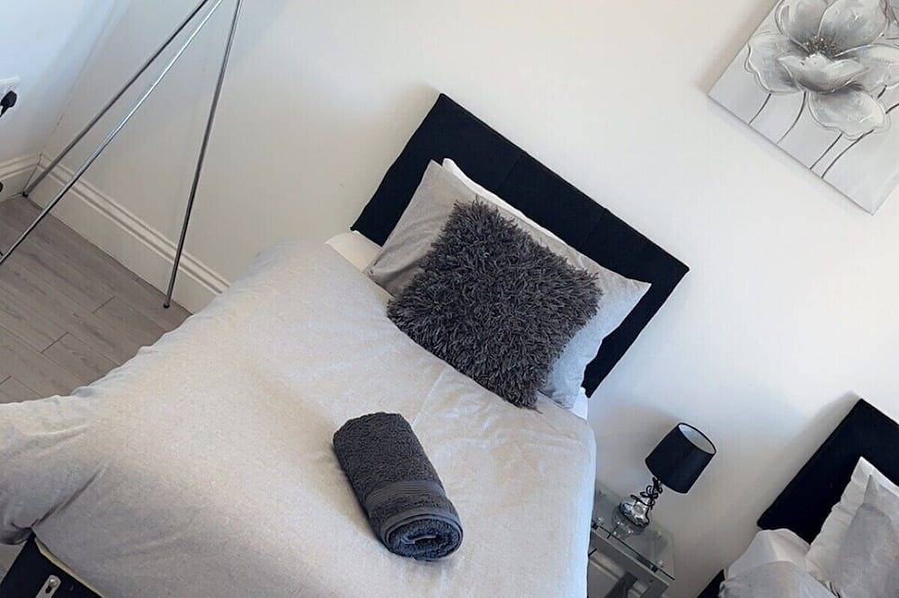 Ganze Wohnung, Free parking Sleek Oasis, 2 Bed, Croydon, Sleeps 6 in Sutton (London), London