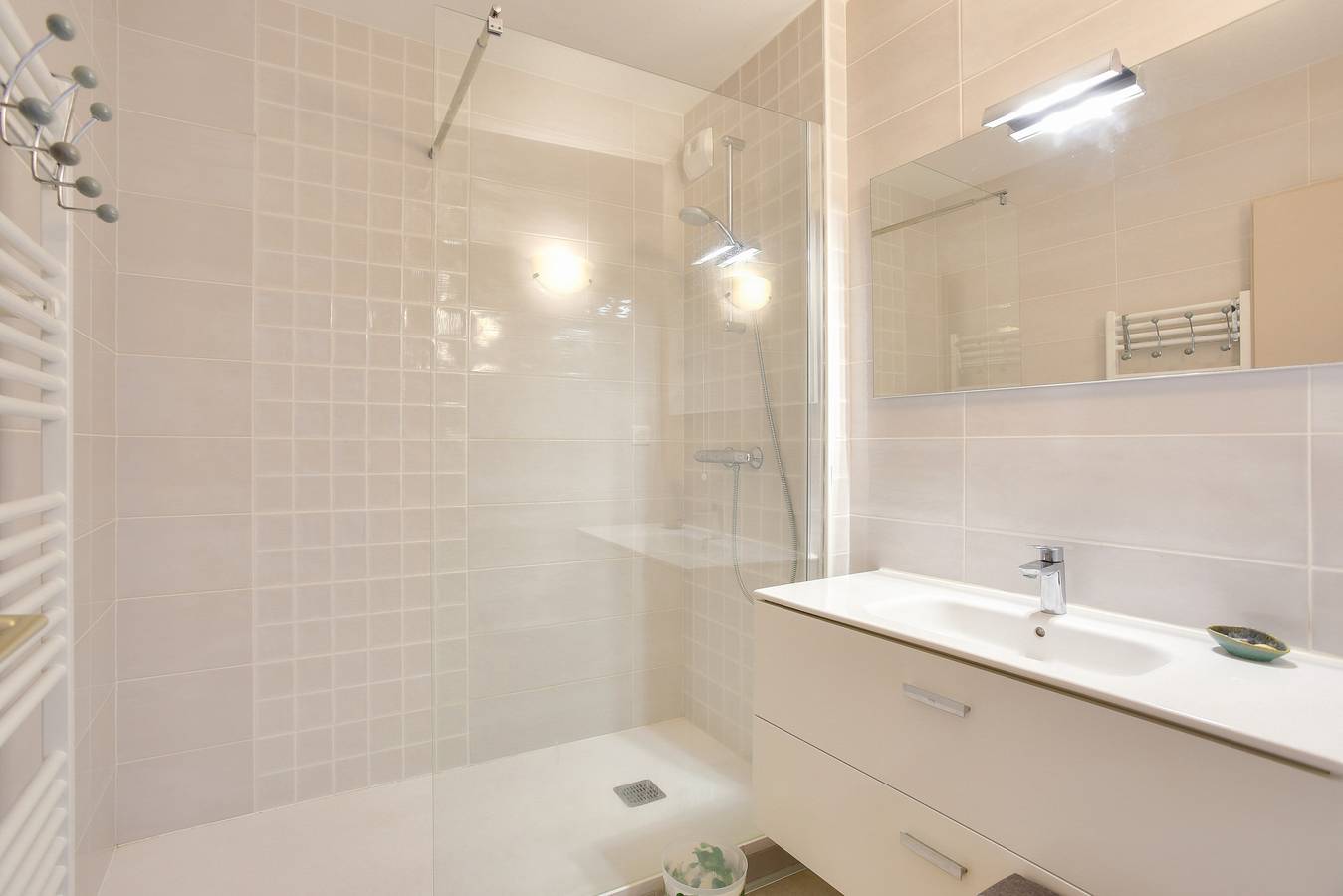 Apartamento entero, À 25m de la plage, vue mer, appartement pour 4 in Erquy, Côte d’Émeraude