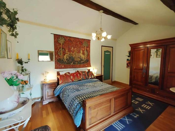 Cottage pour 2 personnes, avec vue ainsi que jardin et terrasse, animaux acceptés à Viennay