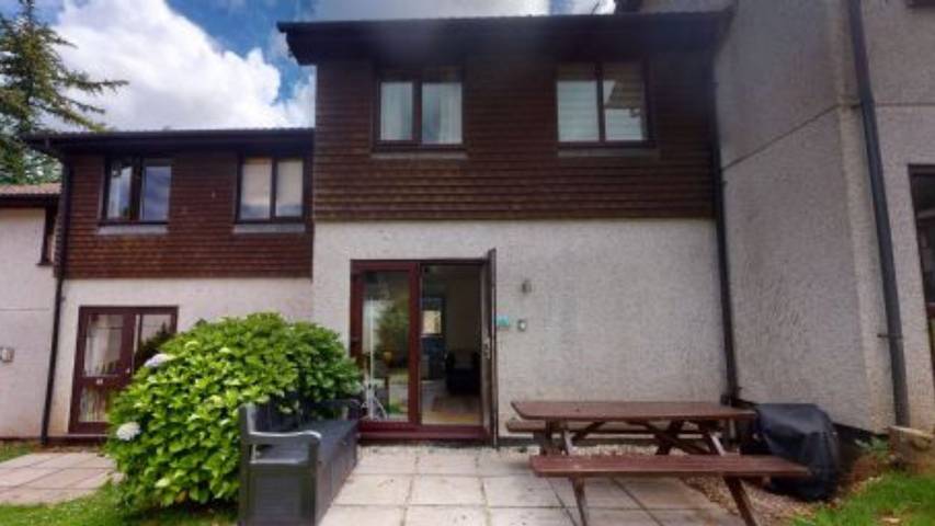 35 Strawberry Hill, Tolroy Manor in Hayle, Cornwall