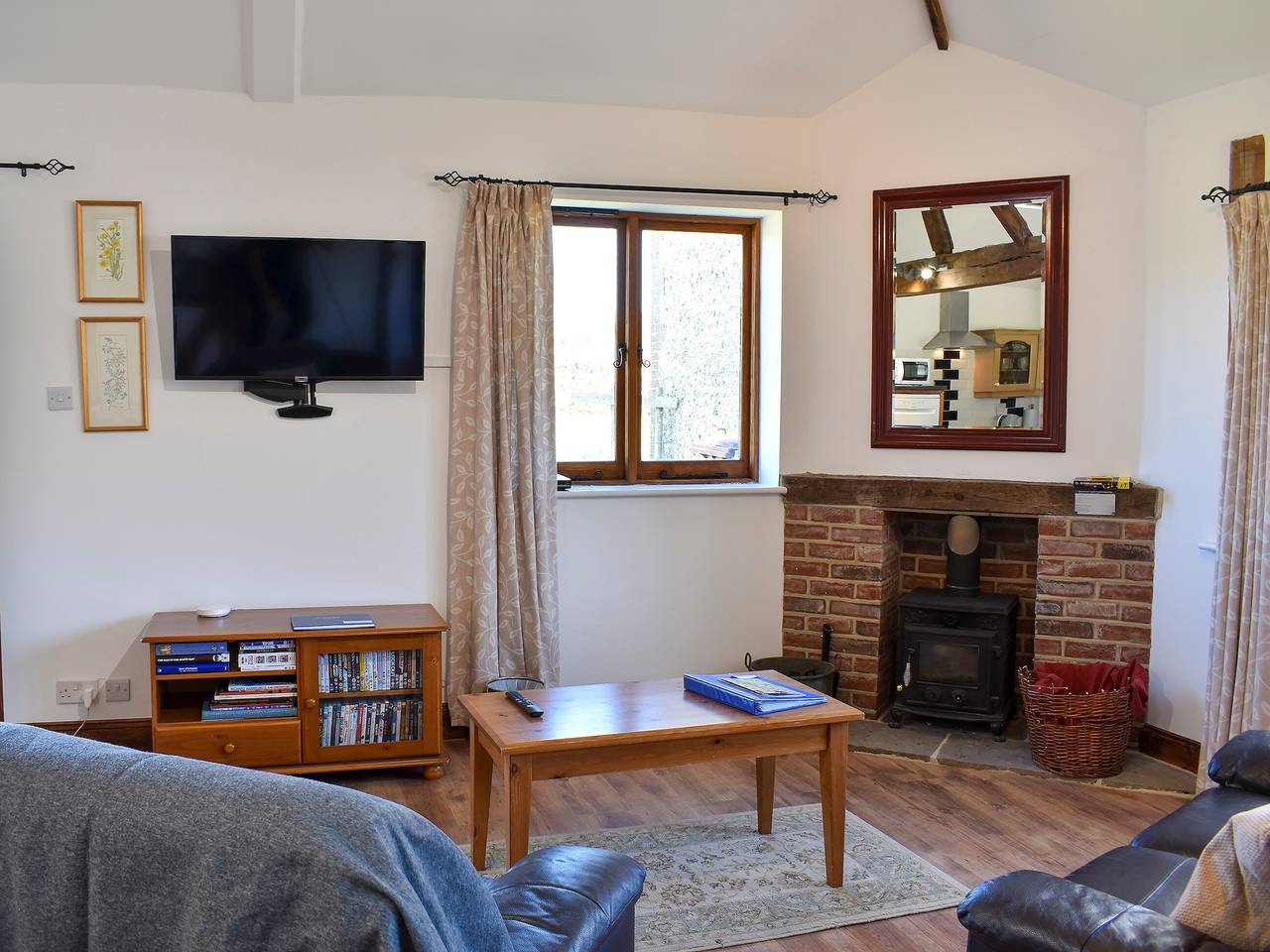 The Plough Shed- 24493 in Compton (West Sussex), South Downs