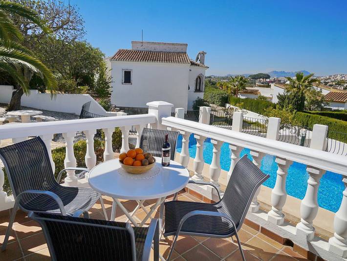 Casa rural para 4 personas, con piscina además de balcón y jardín, Familias con niños en Benitachell - 3