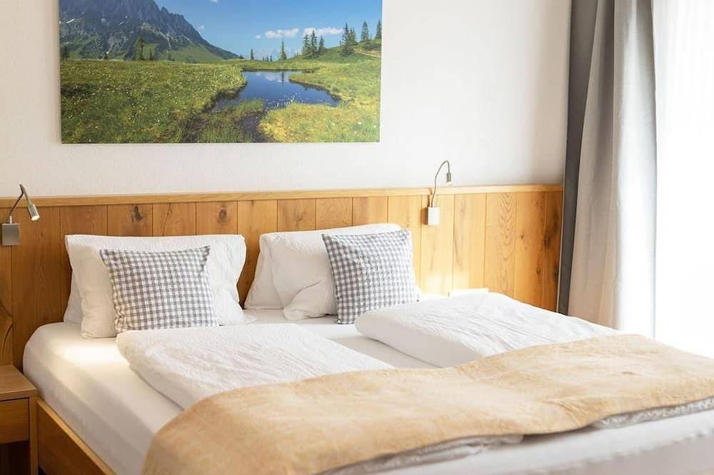 Apartment 1: 2 double rooms/ 2 bathrooms/kitchen - Erlenhof in Maria Alm am Steinernen Meer, Maria Alm