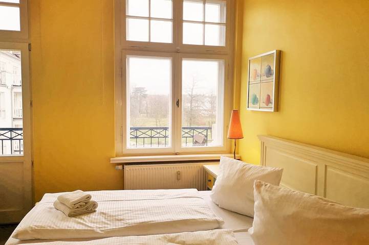 Appartement entier, Haus am Park apartment 31: 2-room apartment with high-quality furnishings close to the beach in Kühlungsborn Weststrand, Kühlungsborn