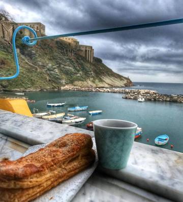 Gîte pour 4 personnes, avec terrasse et vue à Procida
