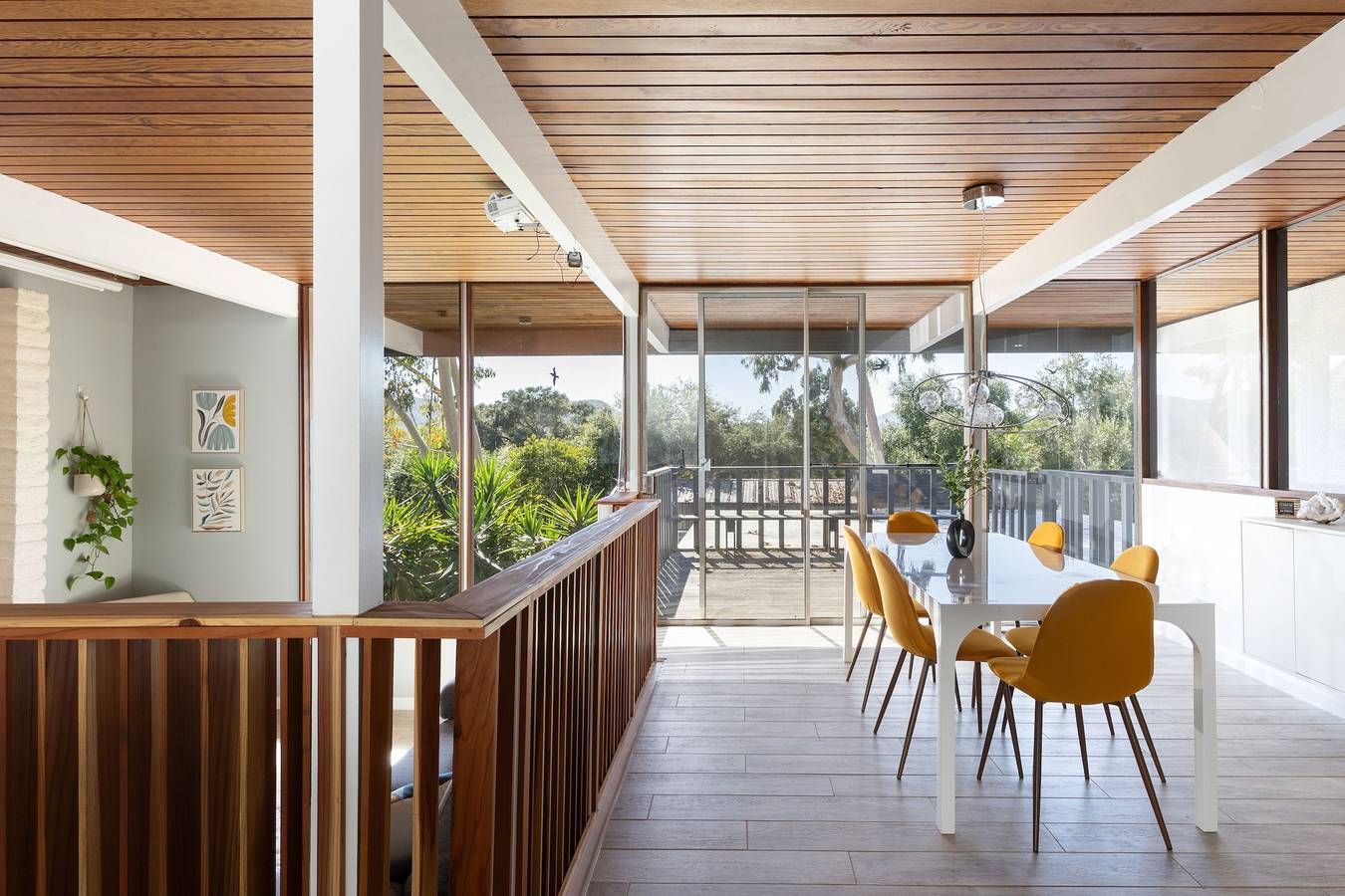 Mid-Century Masterpiece with Pool , Spa & Tesla in Escondido, San Diego County