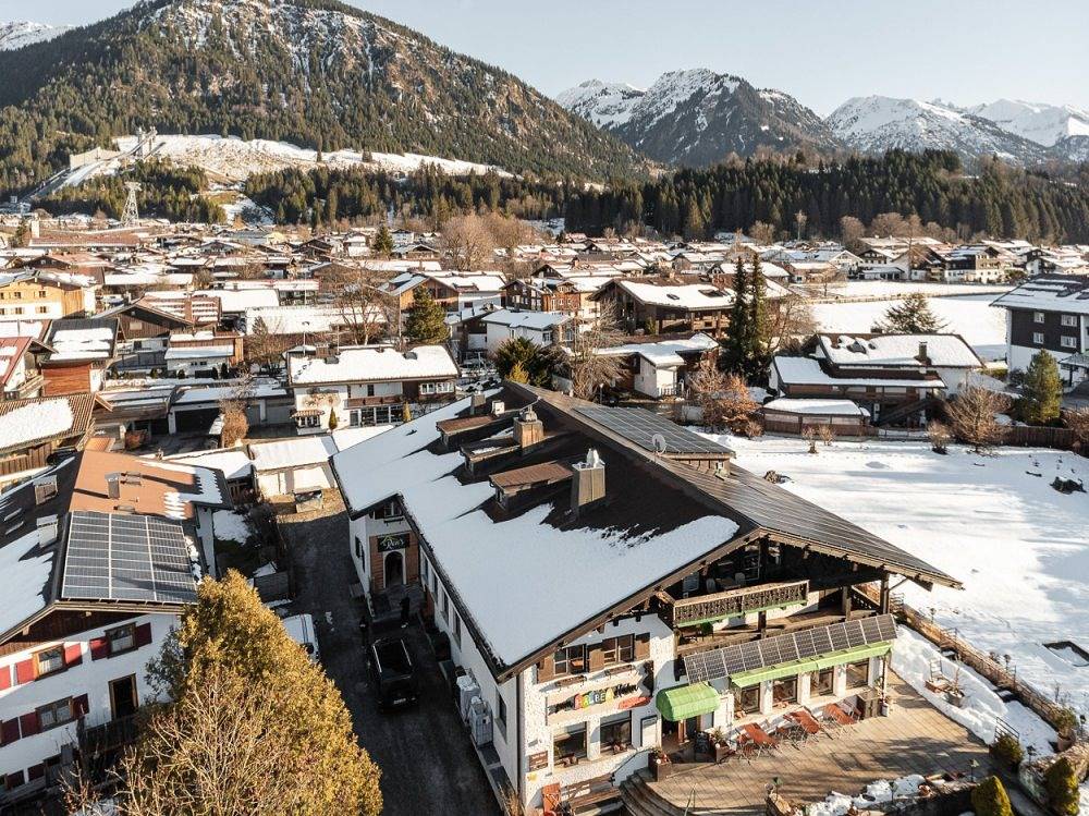 Ron's Guesthouse - 4-Bett Süd ohne Wc in Oberstdorf, Bayerisch Schwaben