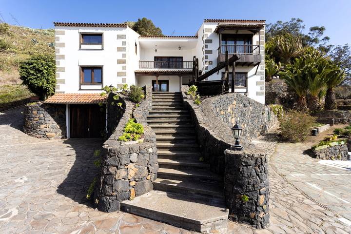 Chalet para 14 personas, con terraza y jardín en Tenerife - 3