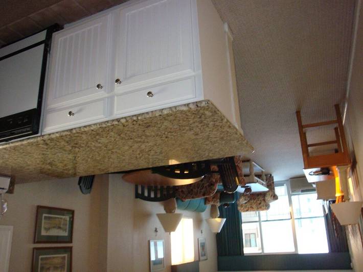 Vacation rental for 8 people, with hot tub and balcony as well as pool in Pawleys Island