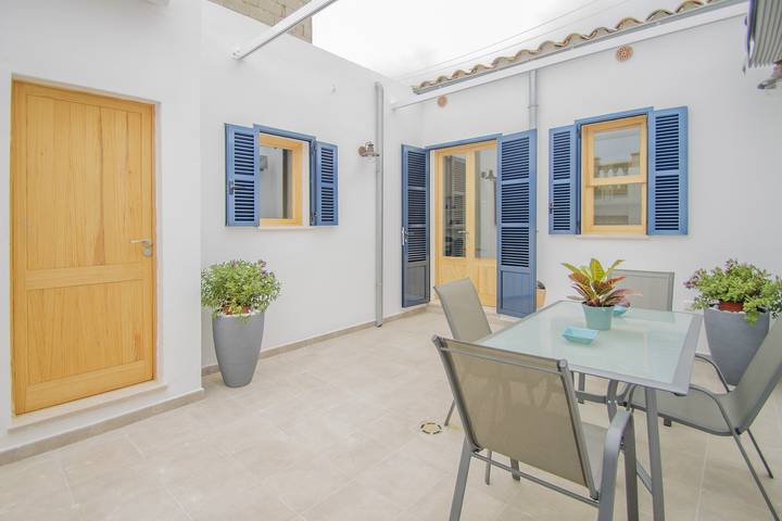 Ferienhaus für 4 Personen, mit Terrasse in Portocolom